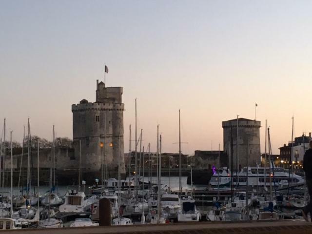 "La Mercerie" La Rochelle  Ngoại thất bức ảnh